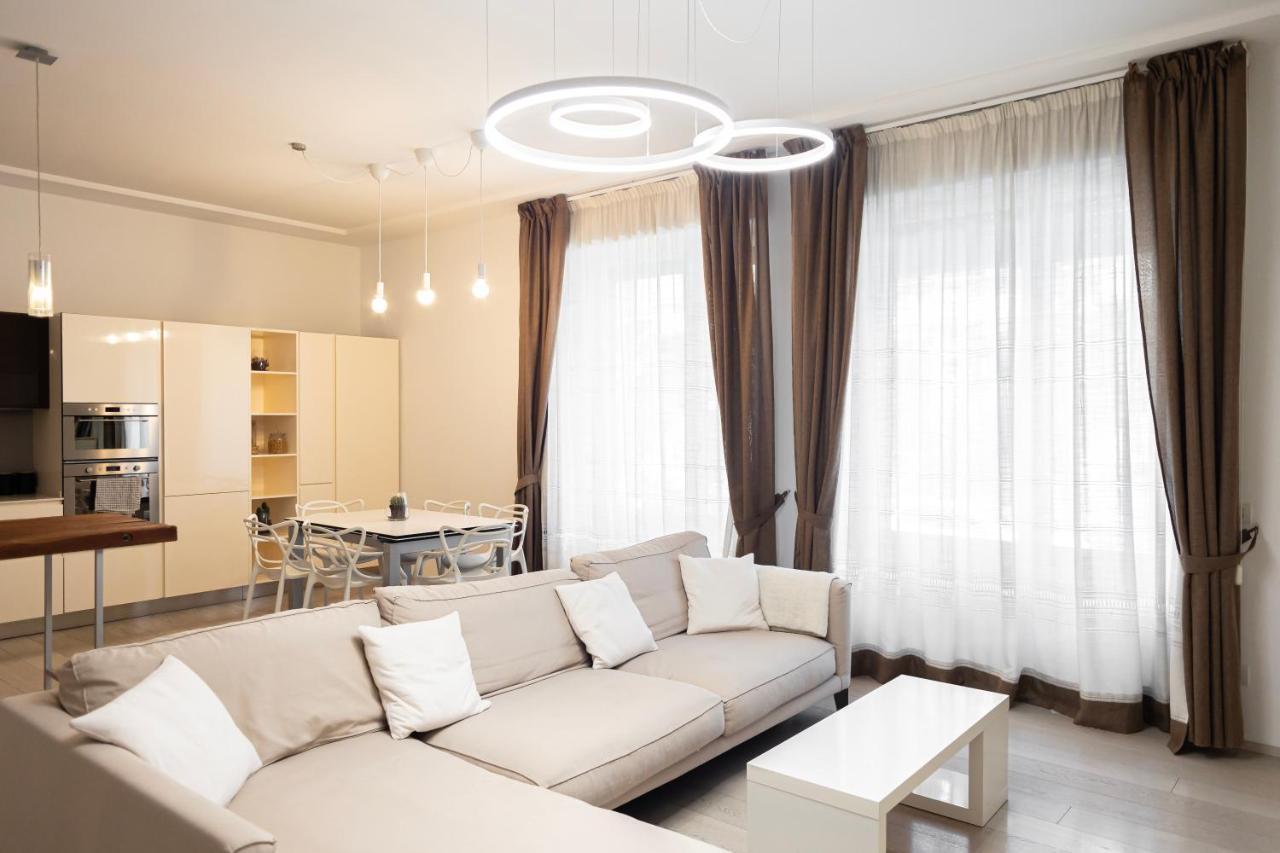 Elegante E Spazioso Quadrilocale In Porta Venezia Milano Exteriör bild