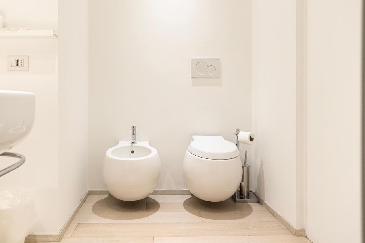 Elegante E Spazioso Quadrilocale In Porta Venezia Milano Exteriör bild