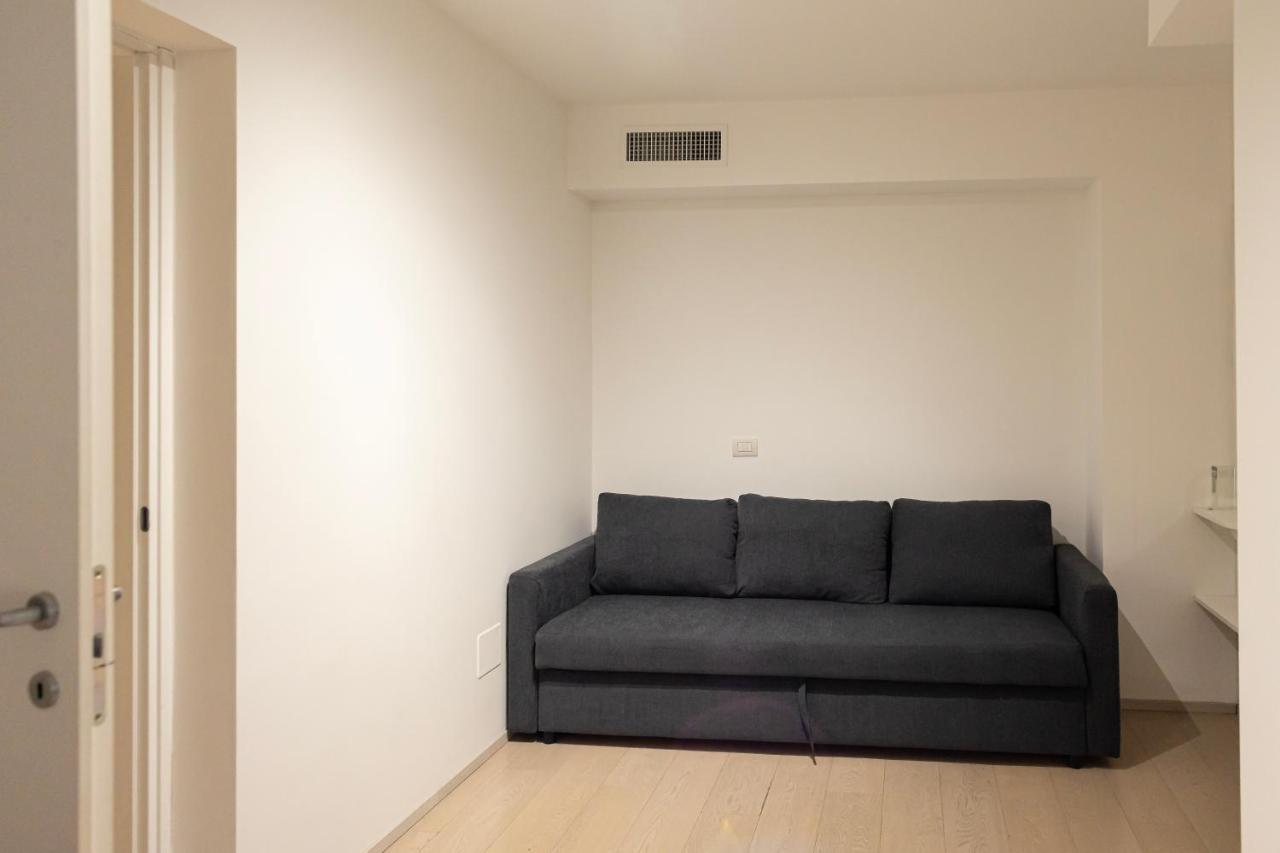 Elegante E Spazioso Quadrilocale In Porta Venezia Milano Exteriör bild