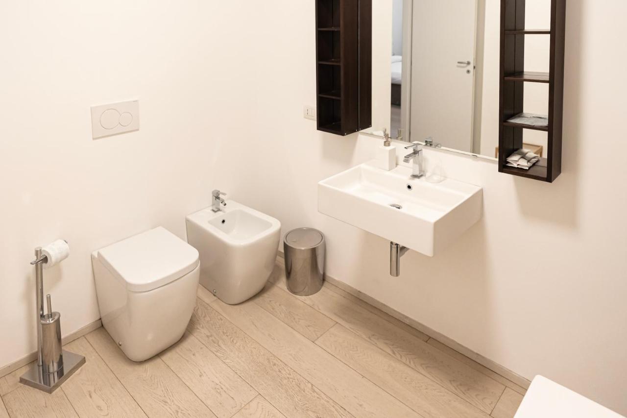 Elegante E Spazioso Quadrilocale In Porta Venezia Milano Exteriör bild